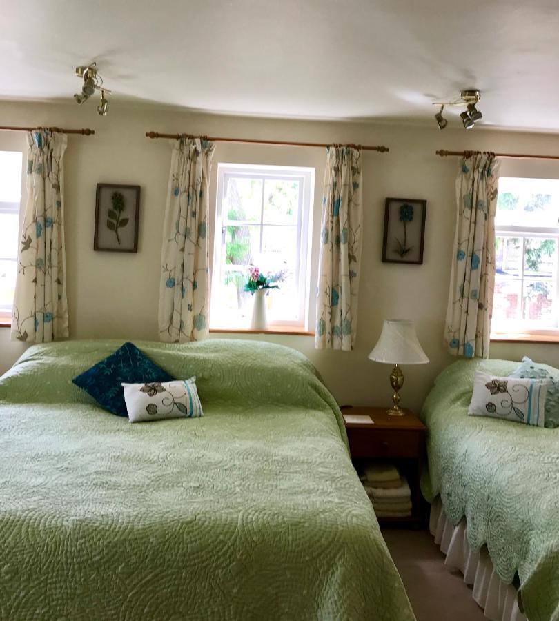 High Mead Bed and Breakfast Woodsford Esterno foto