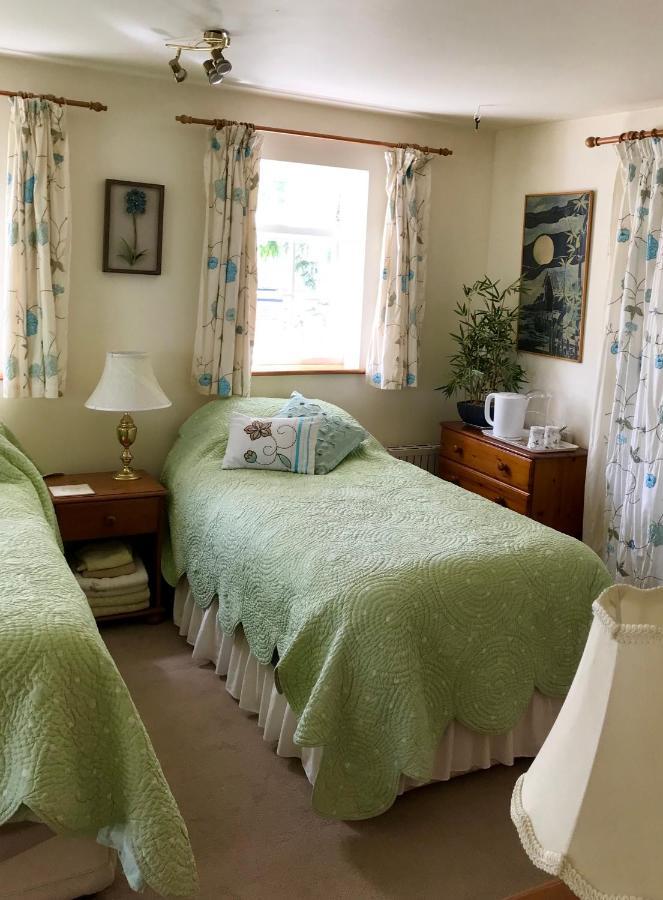 High Mead Bed and Breakfast Woodsford Esterno foto